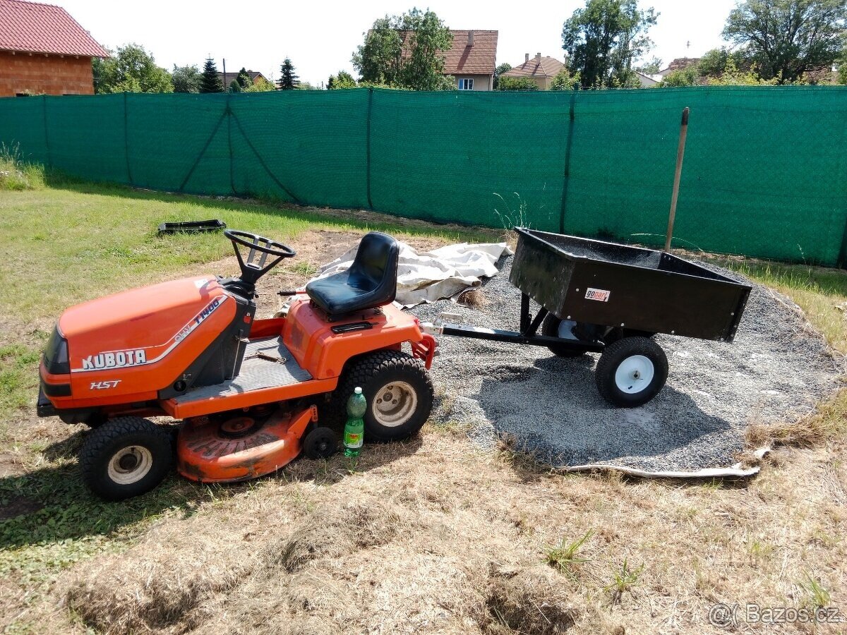 Kubota T 1400. Sekací traktůrek