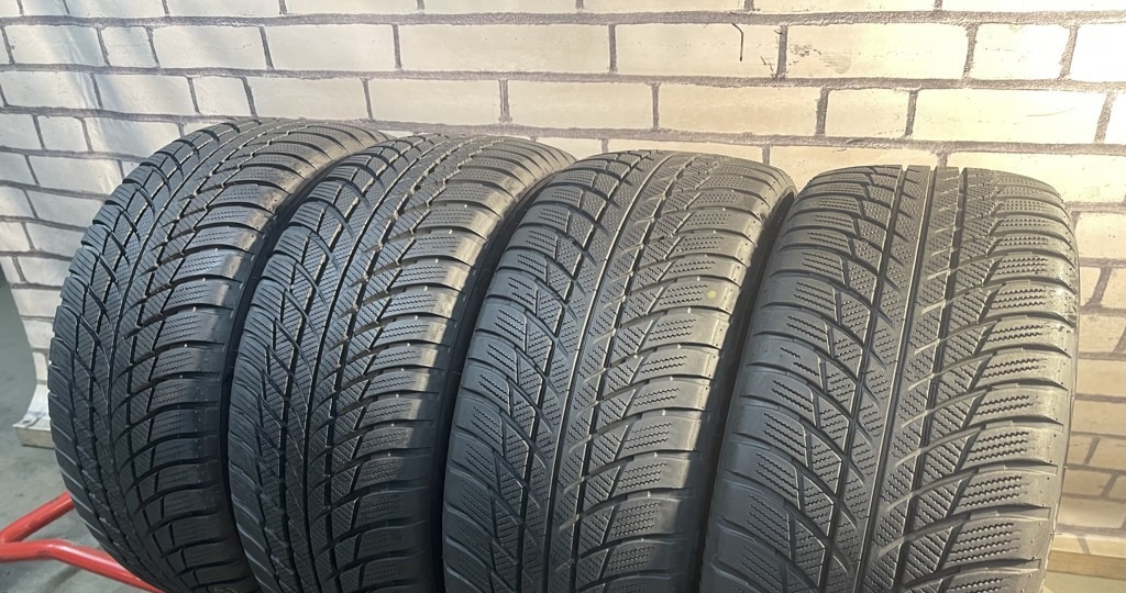 265 50 19 Pneumatiky značky Bridgestone Blizzak runflat