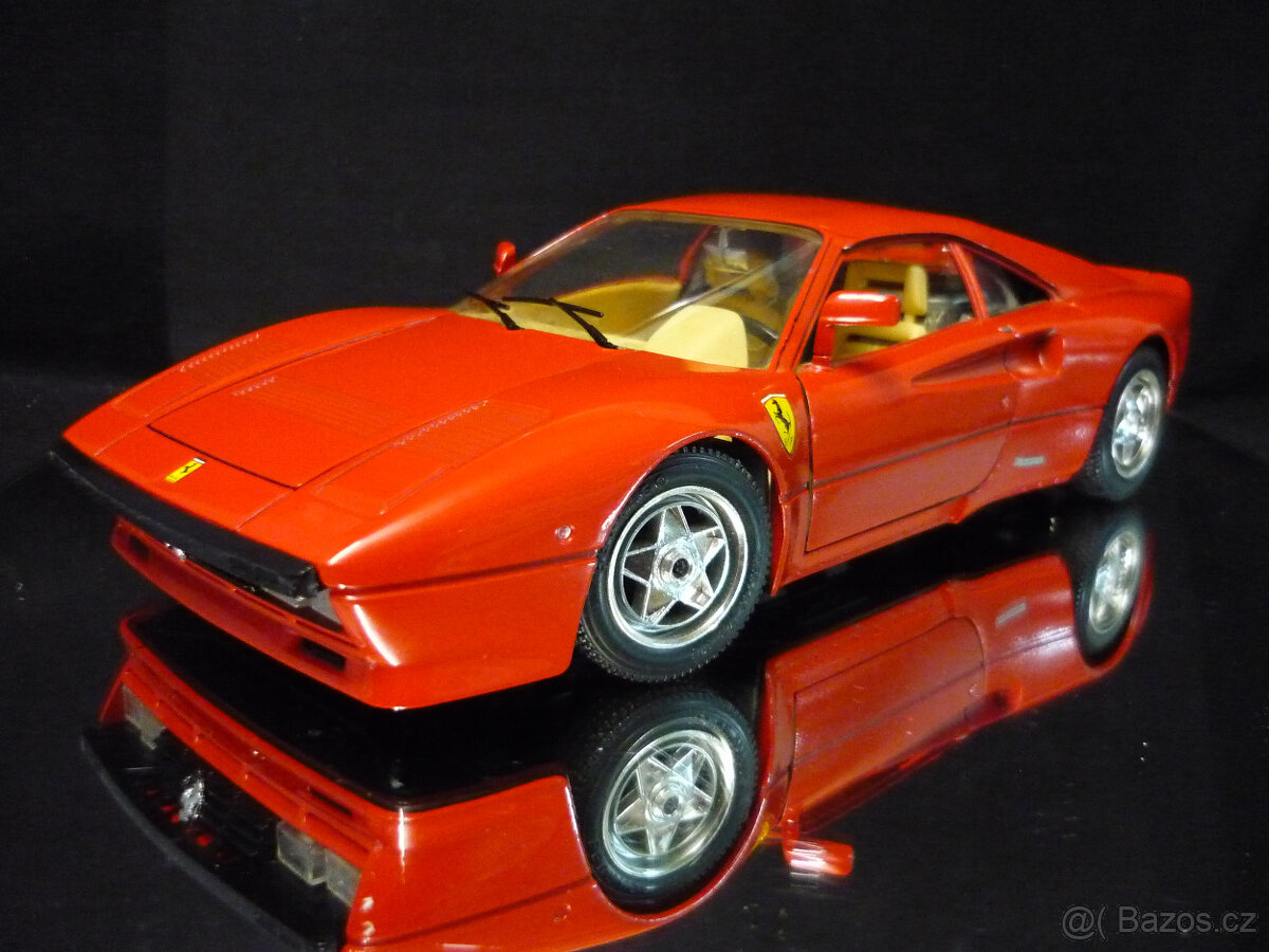 Ferrari GTO 1984 Bburago 1/18