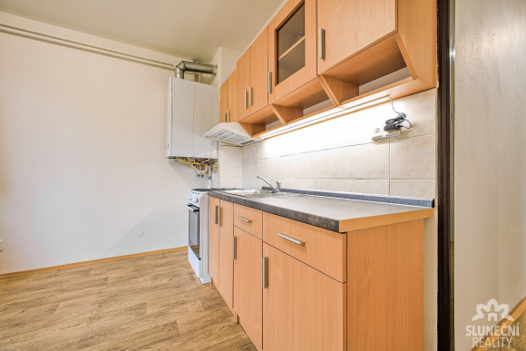 Pronájem bytu 2+1 s 2 balkony, 52 m², Stará Tenice