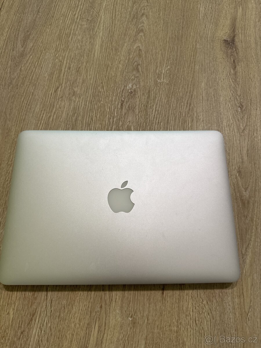 MacBook 13 Pro retina i5