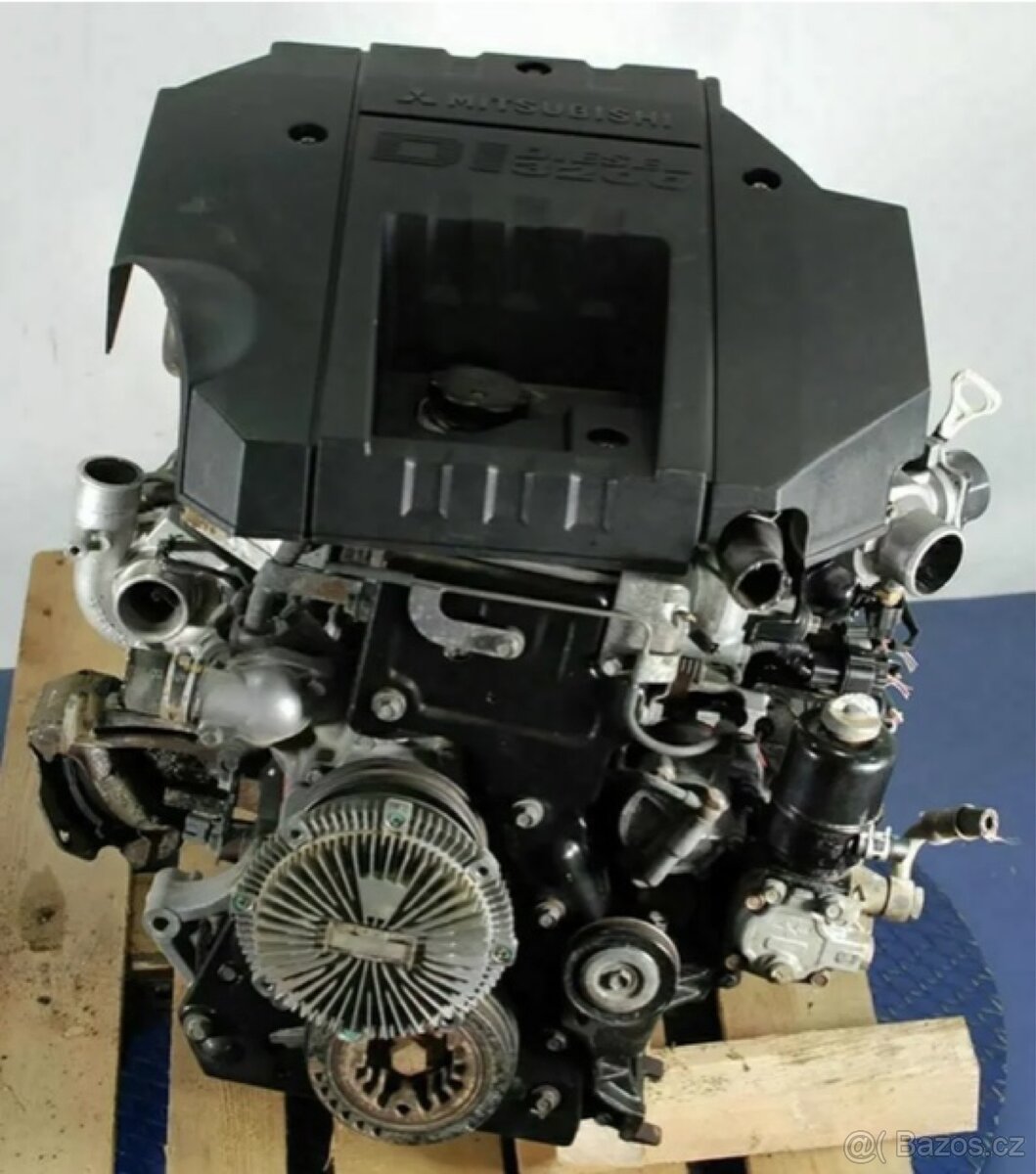 Kompletní motor Mitsubishi Pajero 3.2 DID