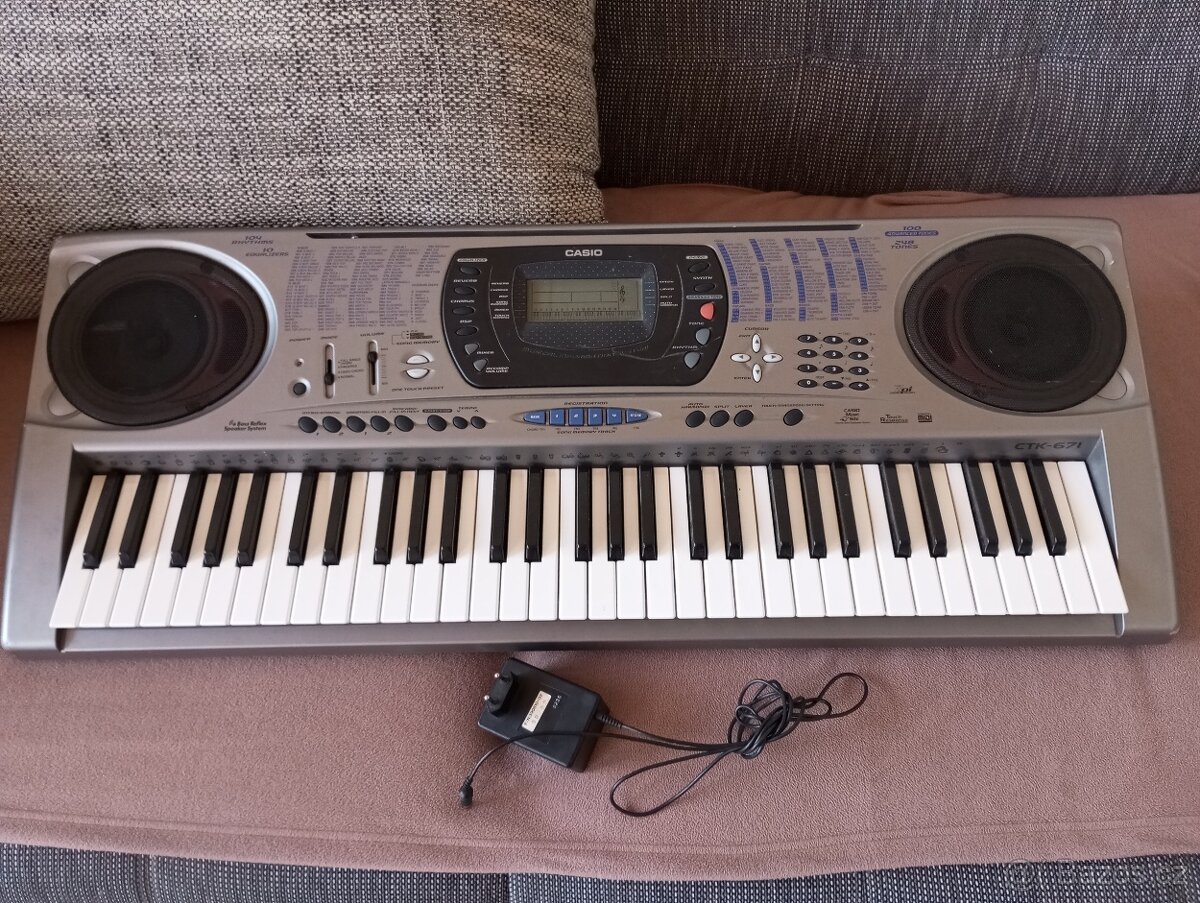 Casio CTK - 671