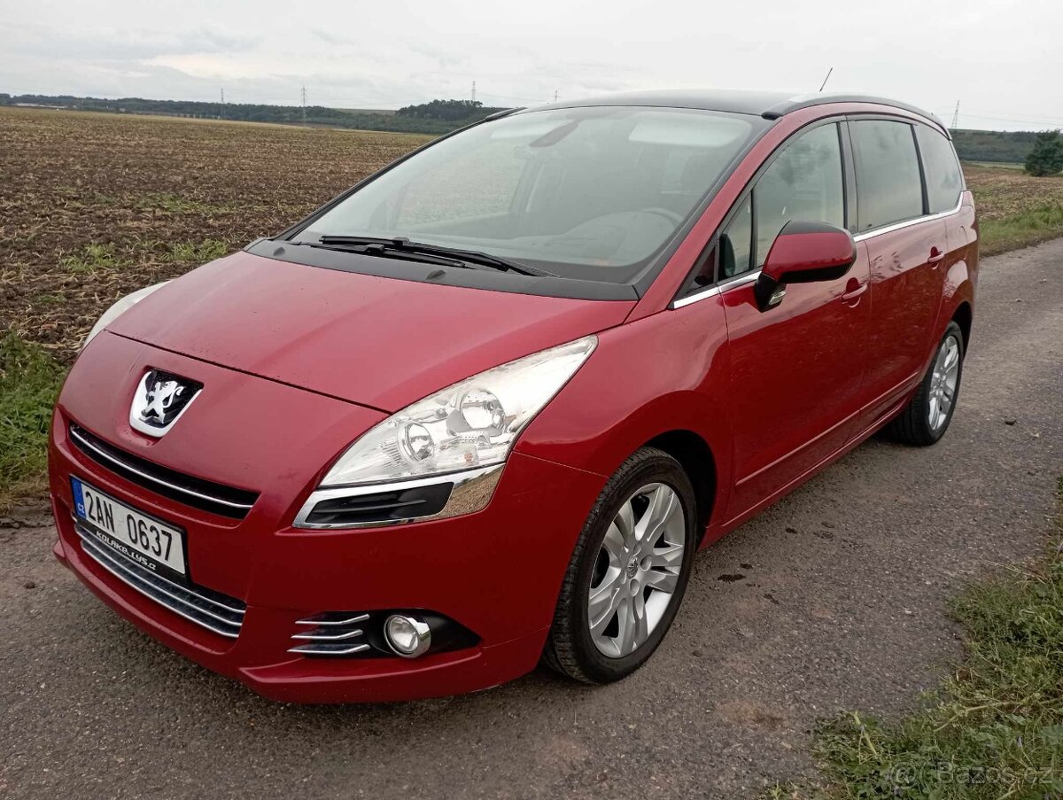 Peugeot 5008 2011 2.0 HDI 110kw 1.majitel, tažné,stk 2025