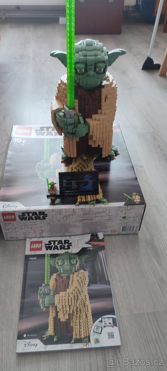 Lego Yoda