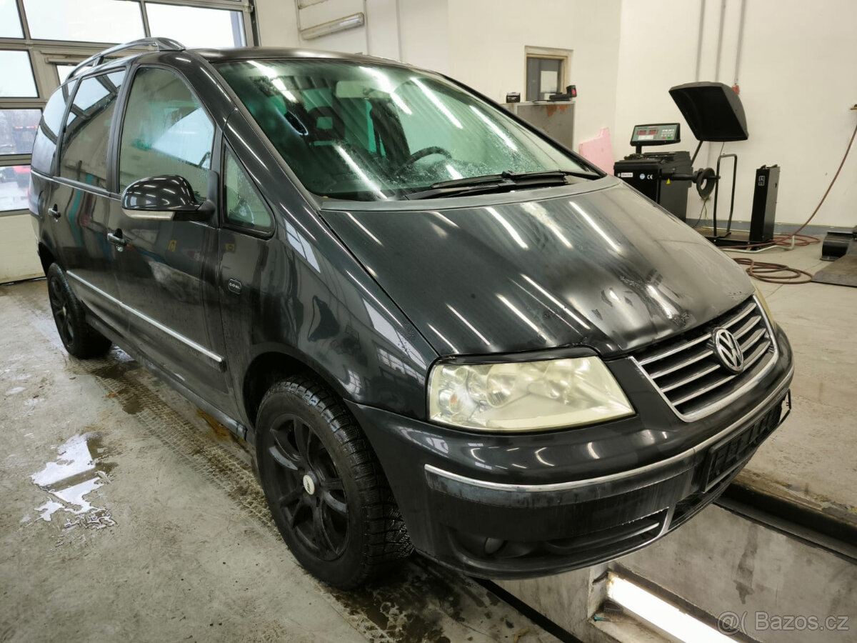 VW Sharan 1.9TDI r.v. 2004 AUY 85kw(4178)