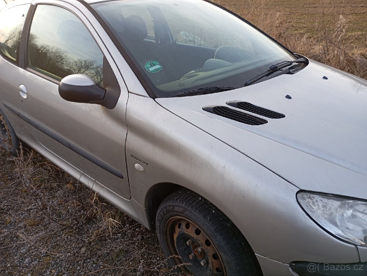 Peugeot 206