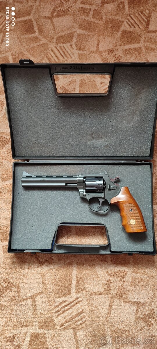 Revolver Holek 22 LR