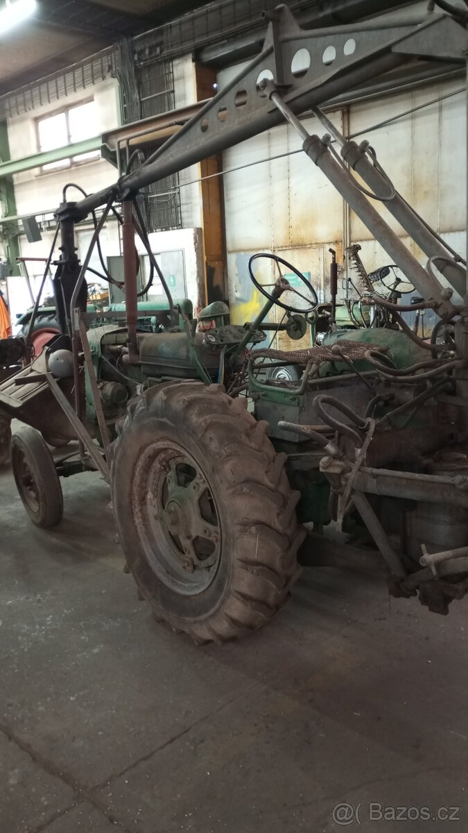 Zetor 25 s nakladačem HN 100