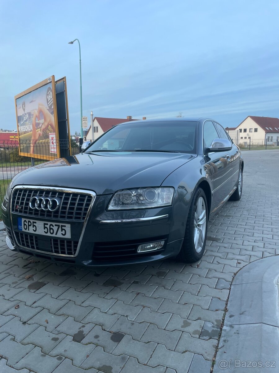 Audi A8D3