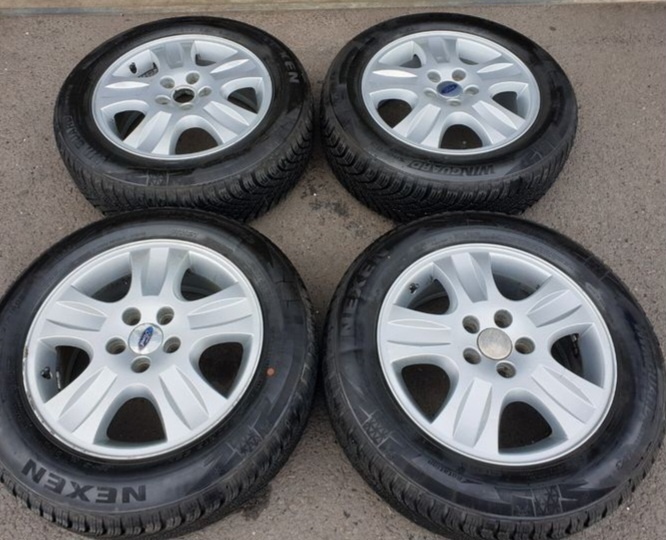 Sjete pneu 5x108 16 originál alu kola Ford zachovalé ..... -