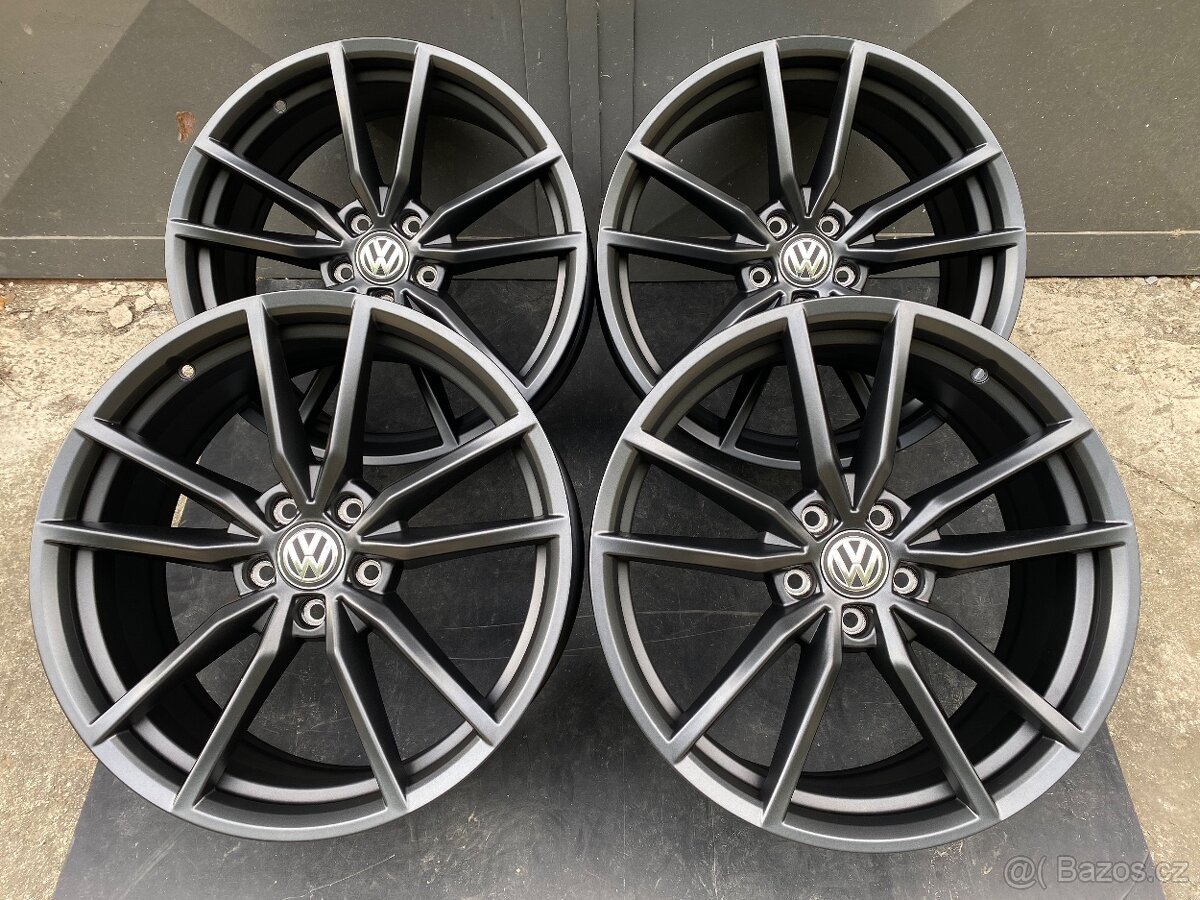 ✅ R19 ®️ Originál VW Pretoria 5x112 ET44 ✅ Passat R Line