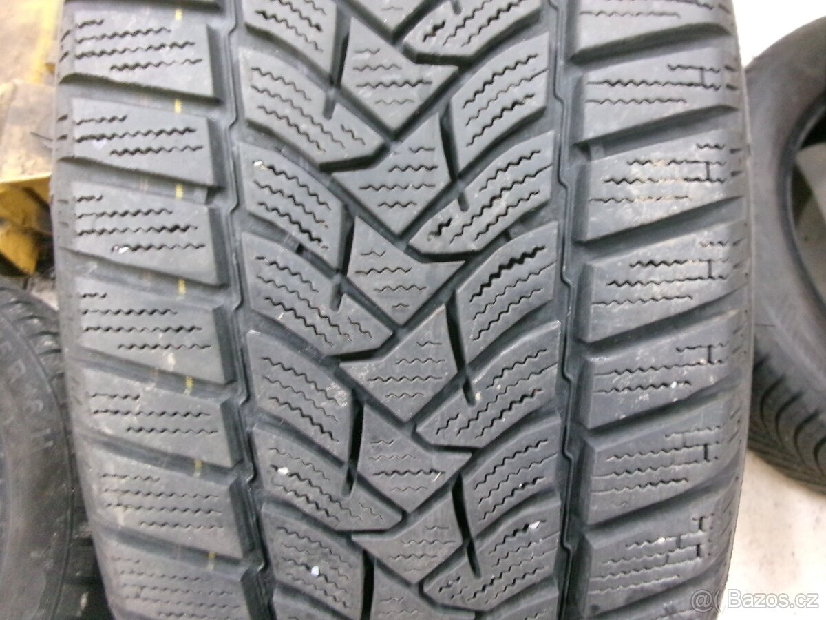 205/55 R16 DUNLOP (5-6mm) č.15179