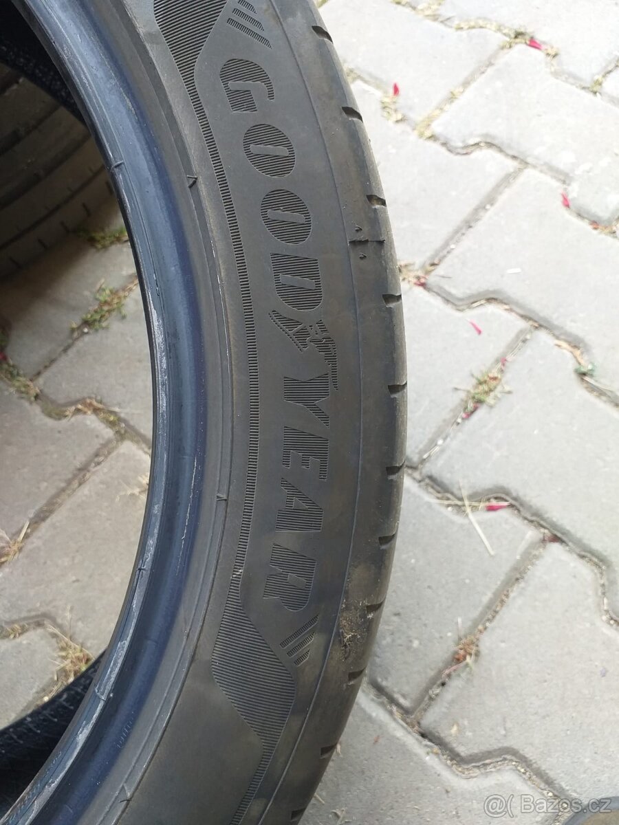 Pneumatiky GOODYEAR 225/45 R18 95Y