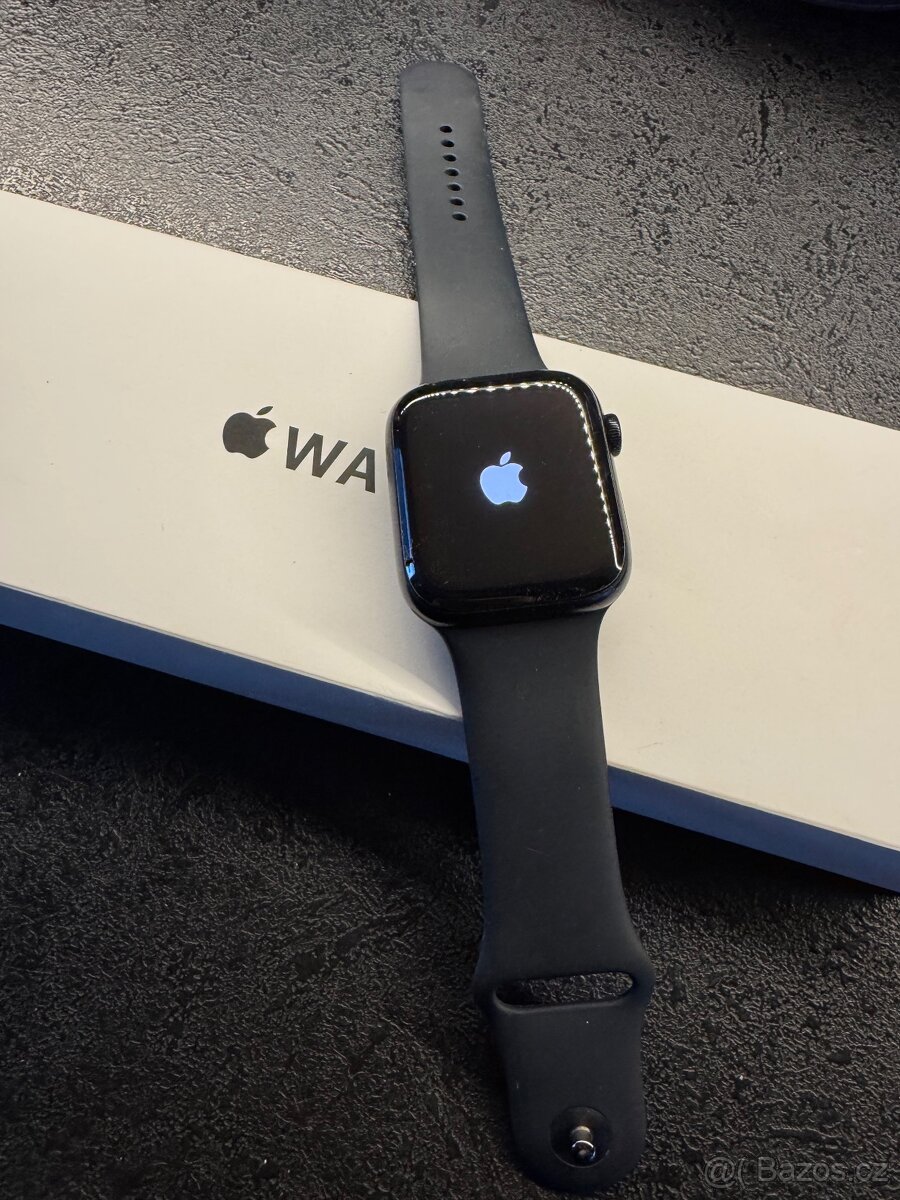 Apple Watch SE 2- 2023