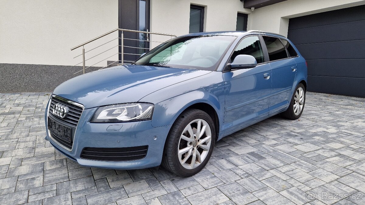 AUDI A3 SPORTBACK 2.0 TDI 103KW.XENONY.TEMPOMAT.TAŽNÉ.ALU.