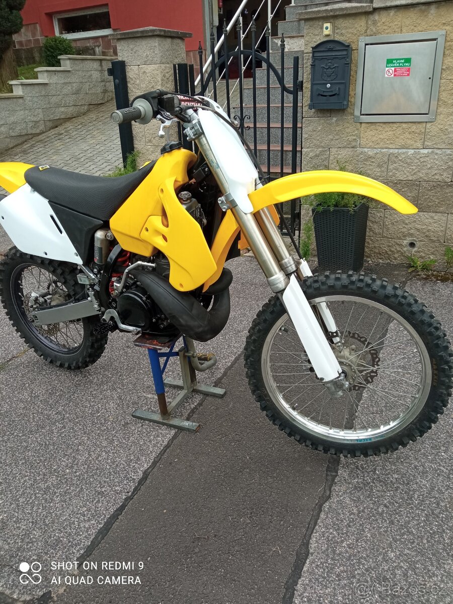 suzuki RMZ 250