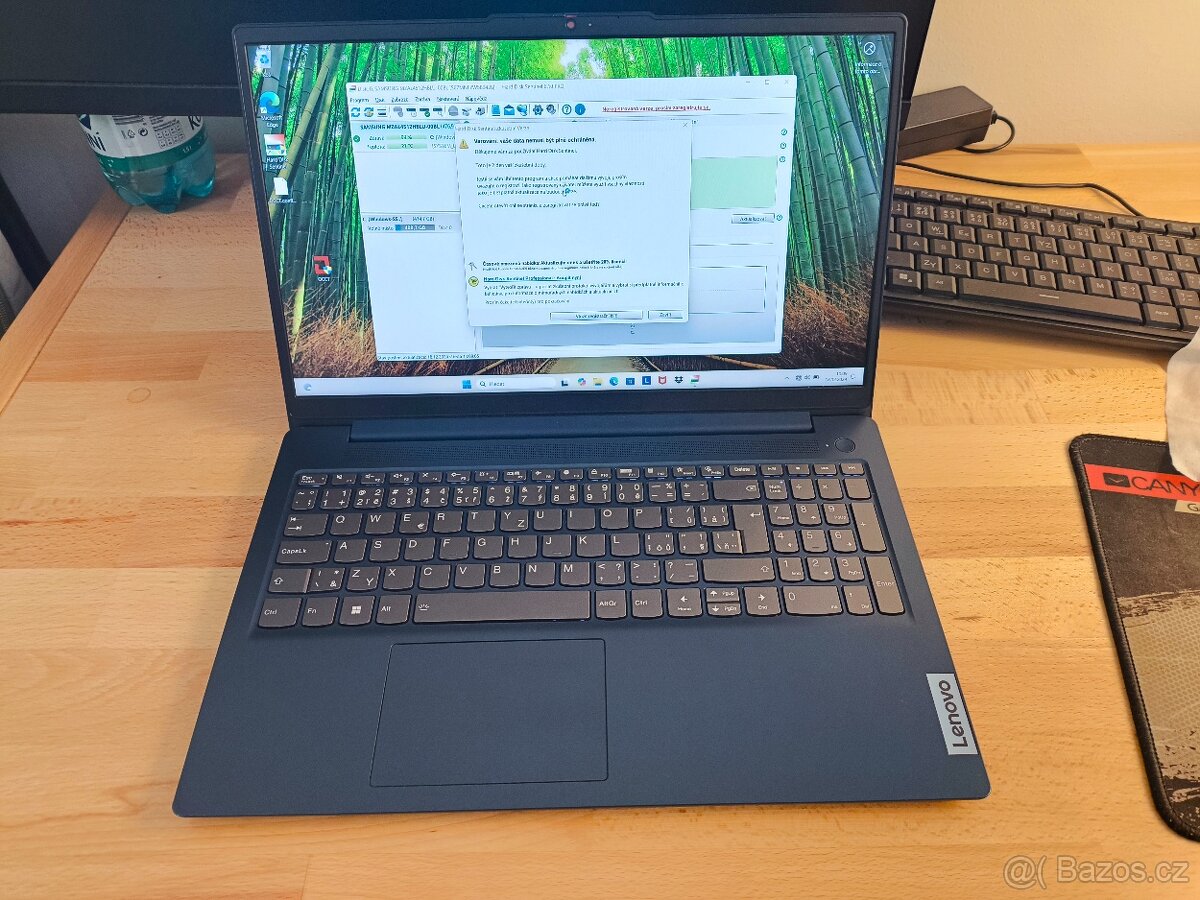 8jádrový Lenovo i5 12450H, 16GB DDR5, 512GB SSD - záruka