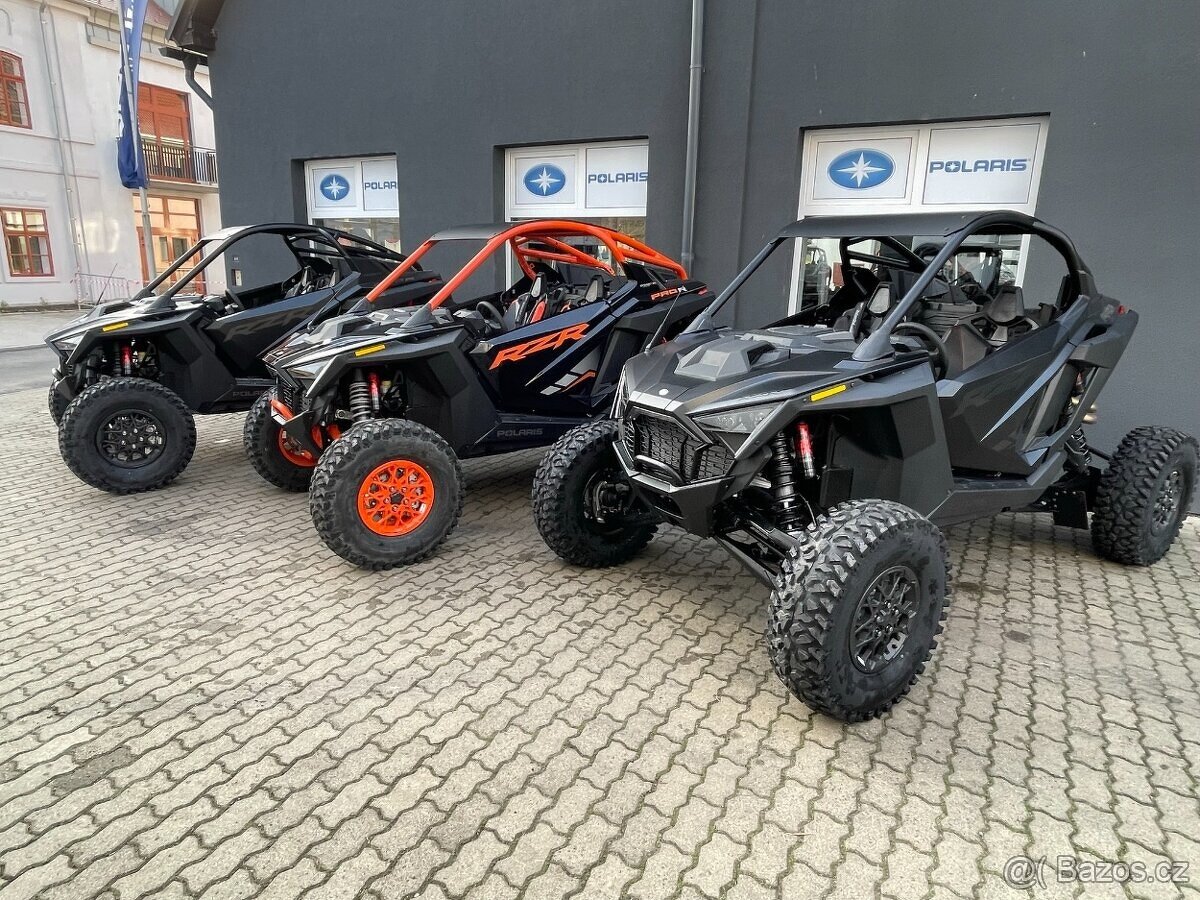 Polaris RZR PRO R 2L čtyřválec