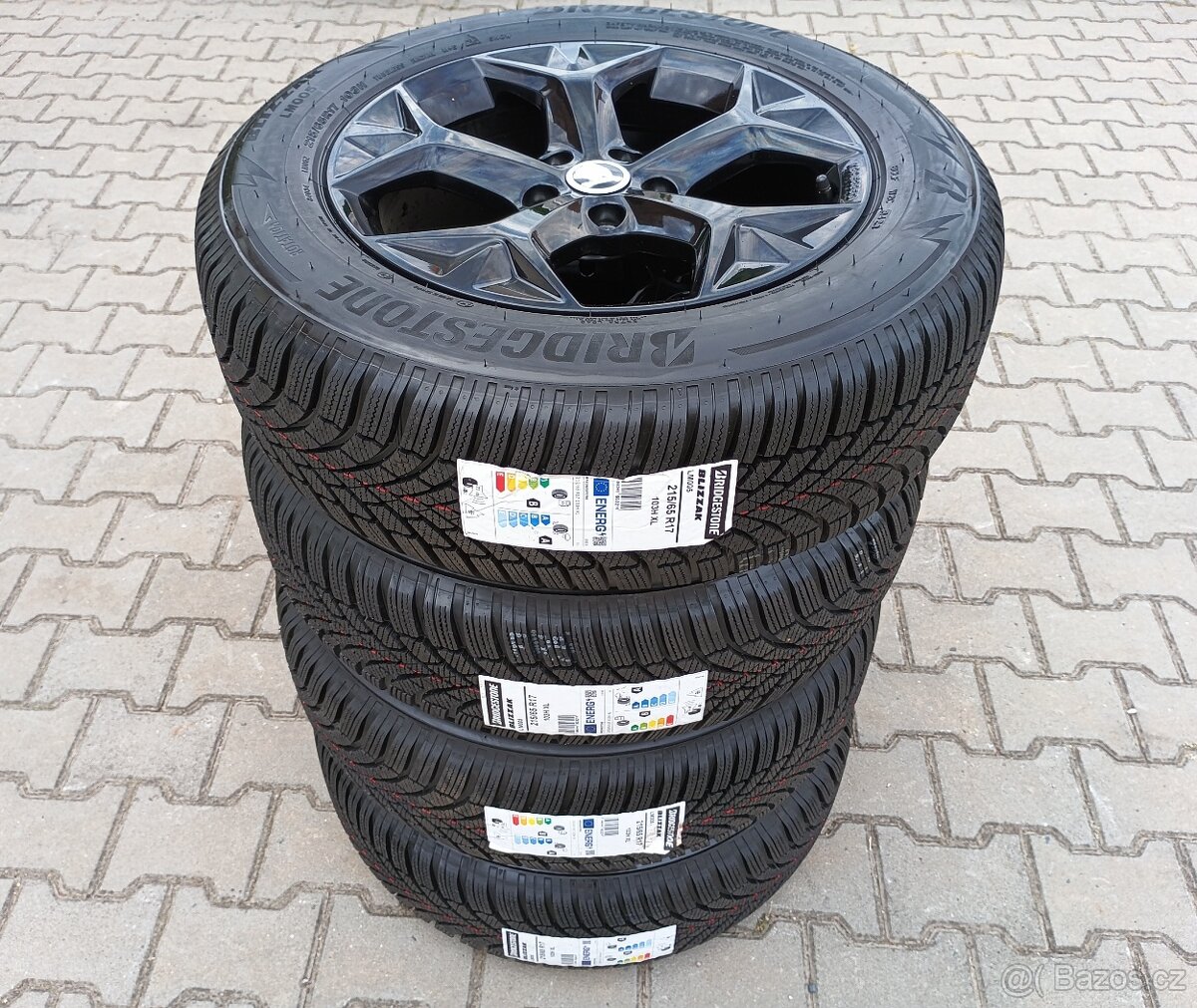 Nová originál alu sada disků Škoda, VW, Seat 5x112 R17