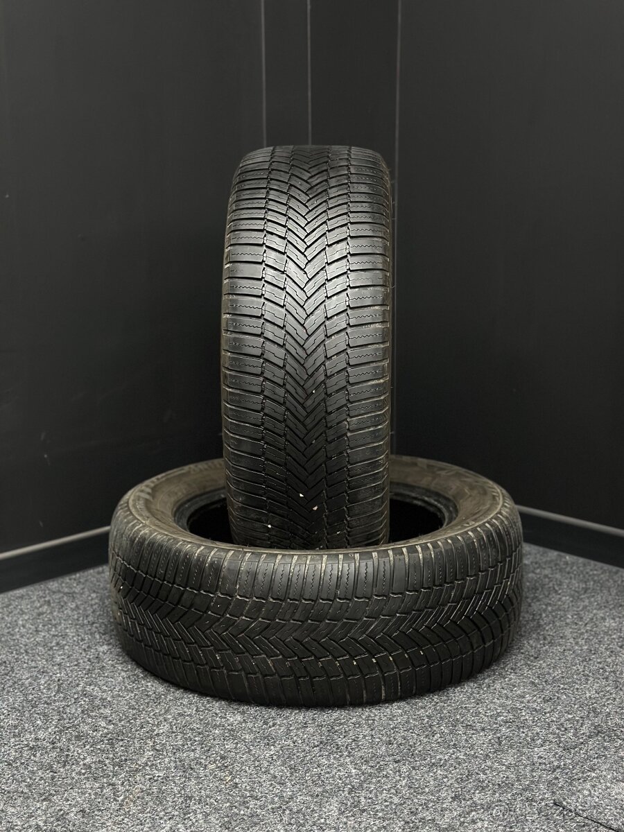 2ks pneu Bridgestone 235/55/17 103H