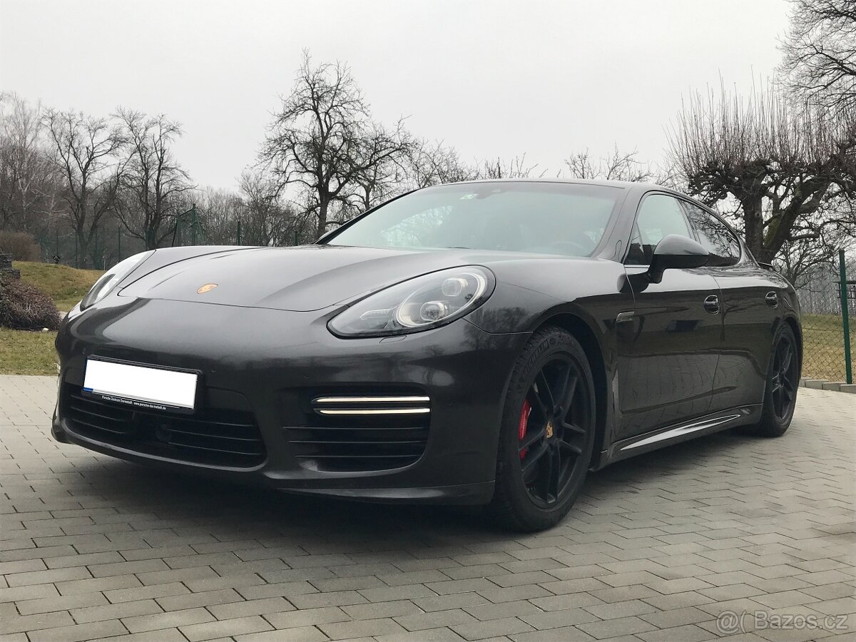 Porsche Panamera GTS 4.8 V8