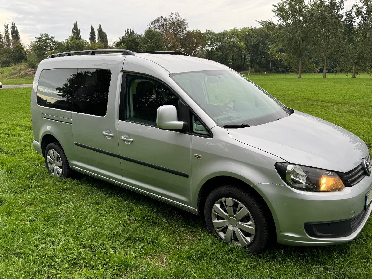 VW CADDY MAXI 1.6TDI 7 MÍSTNÉ