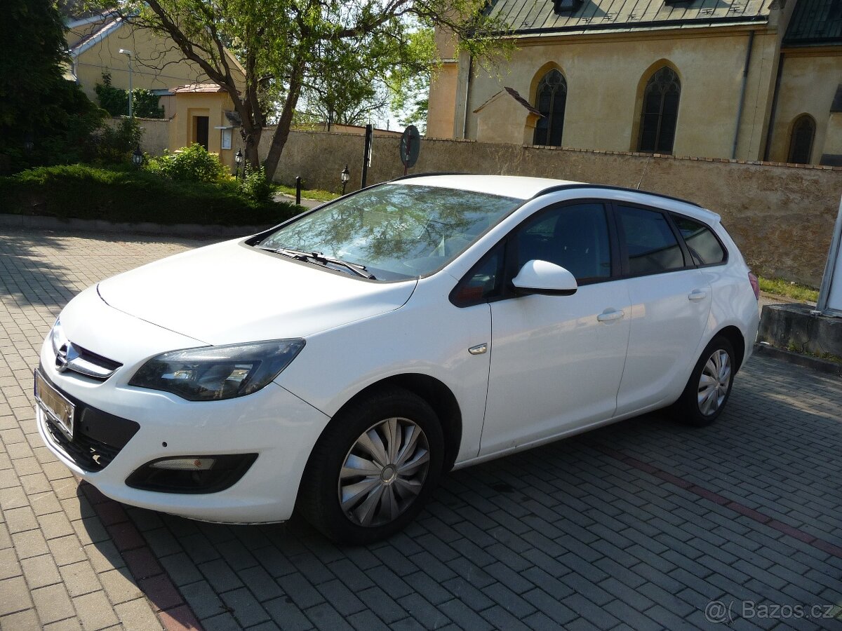 Opel Astra 2.0tdci 121kw r.v.2014