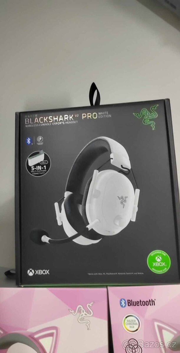 Razer BlackShark V2 Pro (licence pro Xbox) – bílá