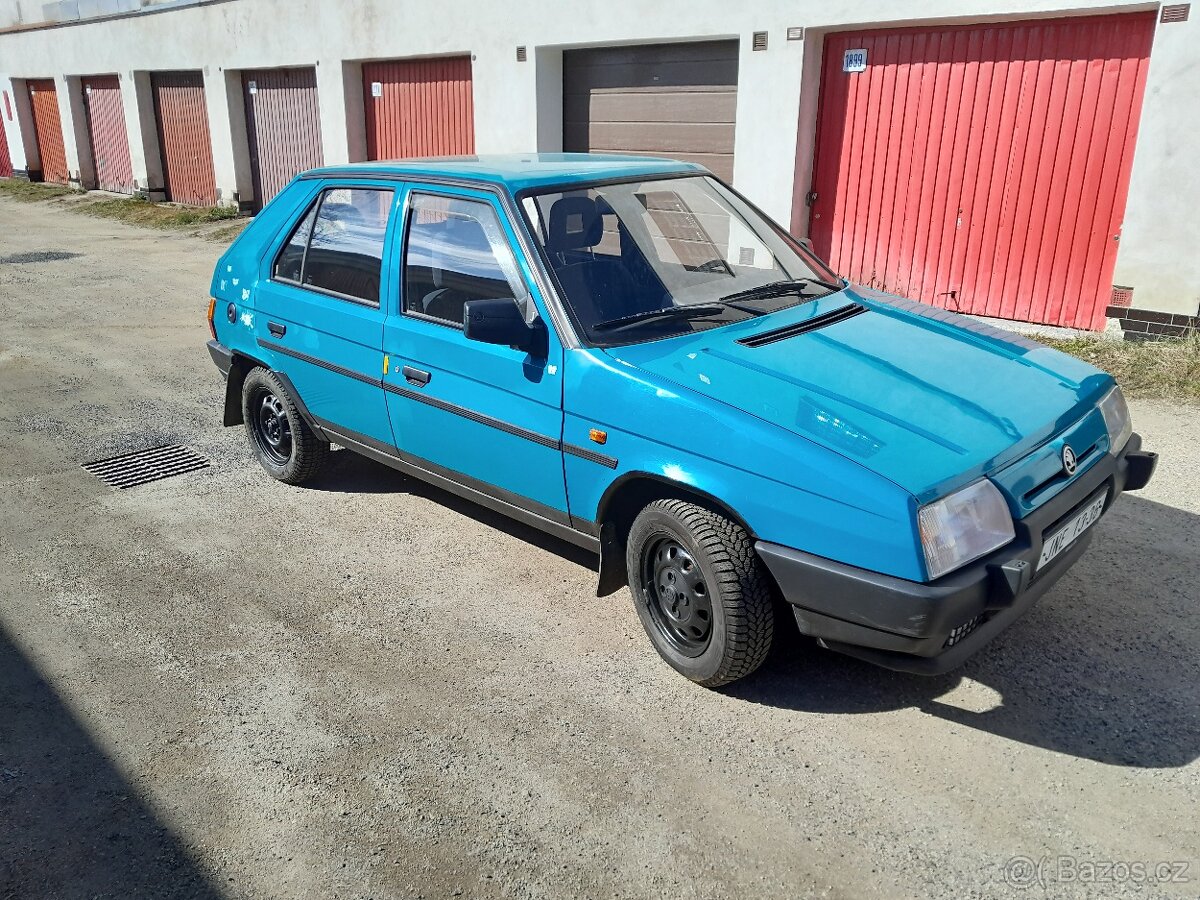 Škoda Favorit 135L