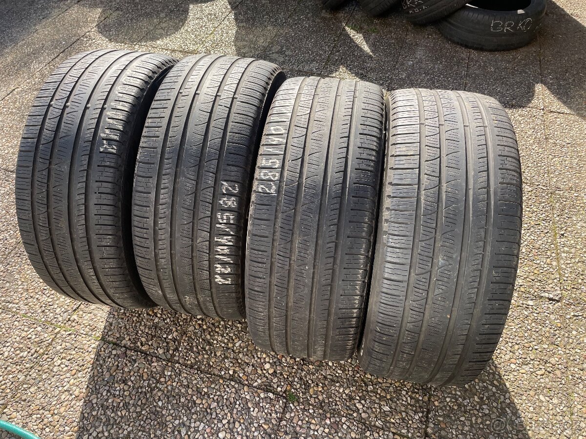 Celoroční pneu 285/40R22 PIRELLI rok 2020