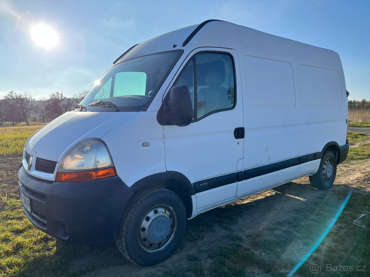 Renault Master 2.5 dCi L2H2