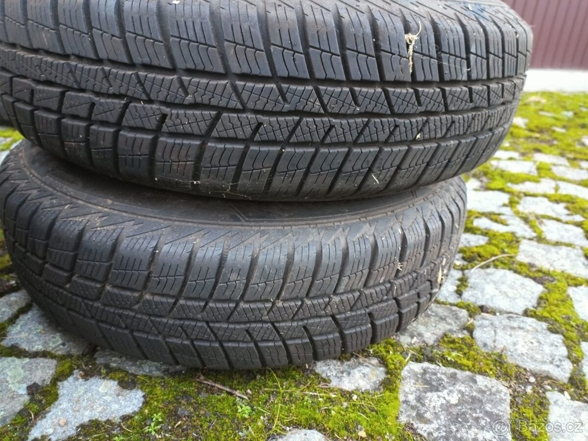 Zimní Pneu 165/70 R13 s plech.disky 4x100