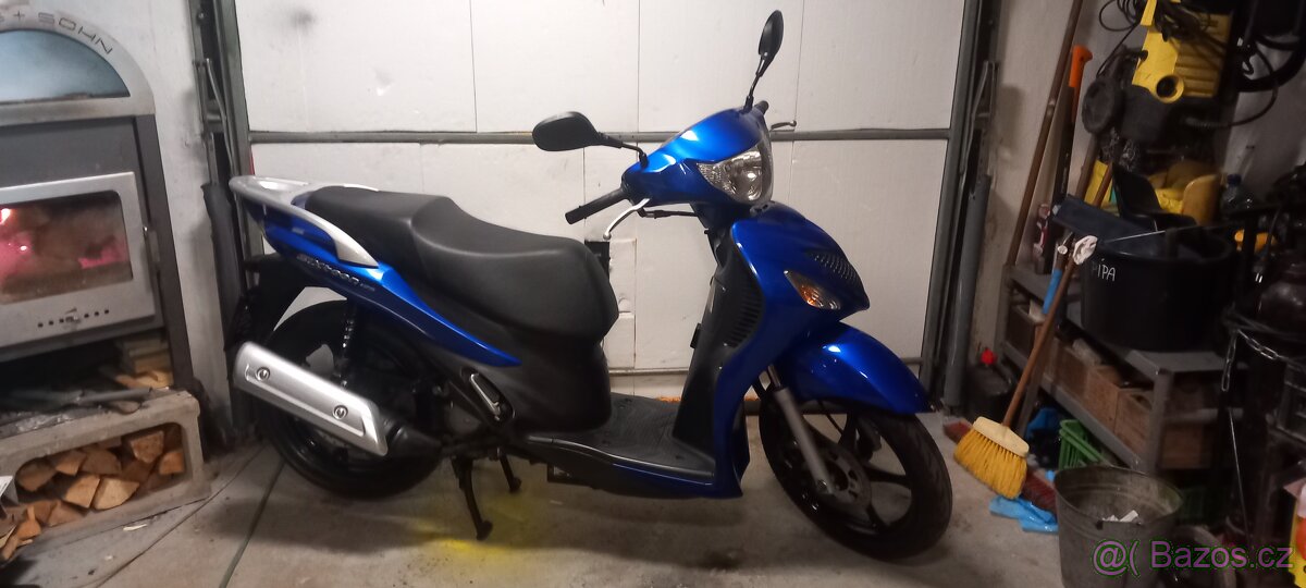 Suzuki sixteen 125cm