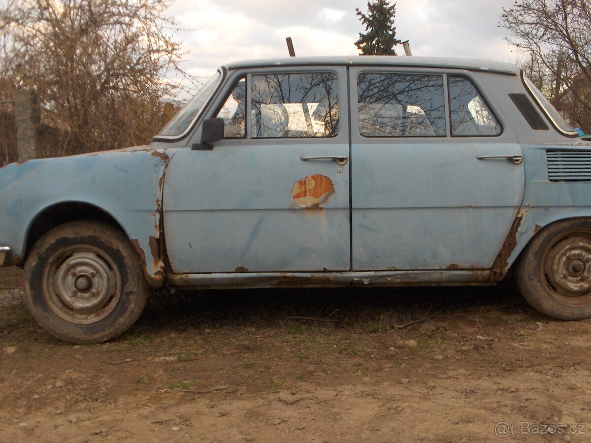 Škoda 100