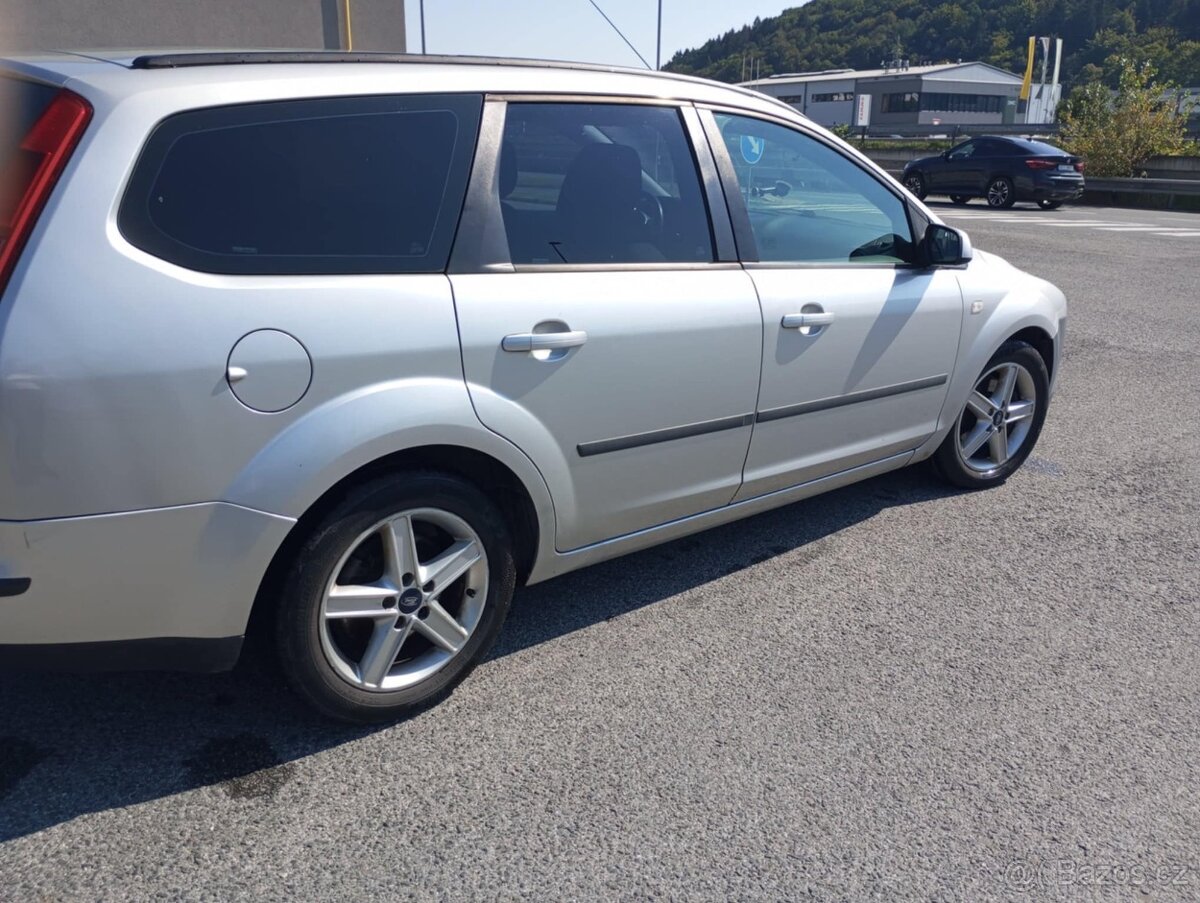 Ford Focus 2.0 CDTI 2005 rok