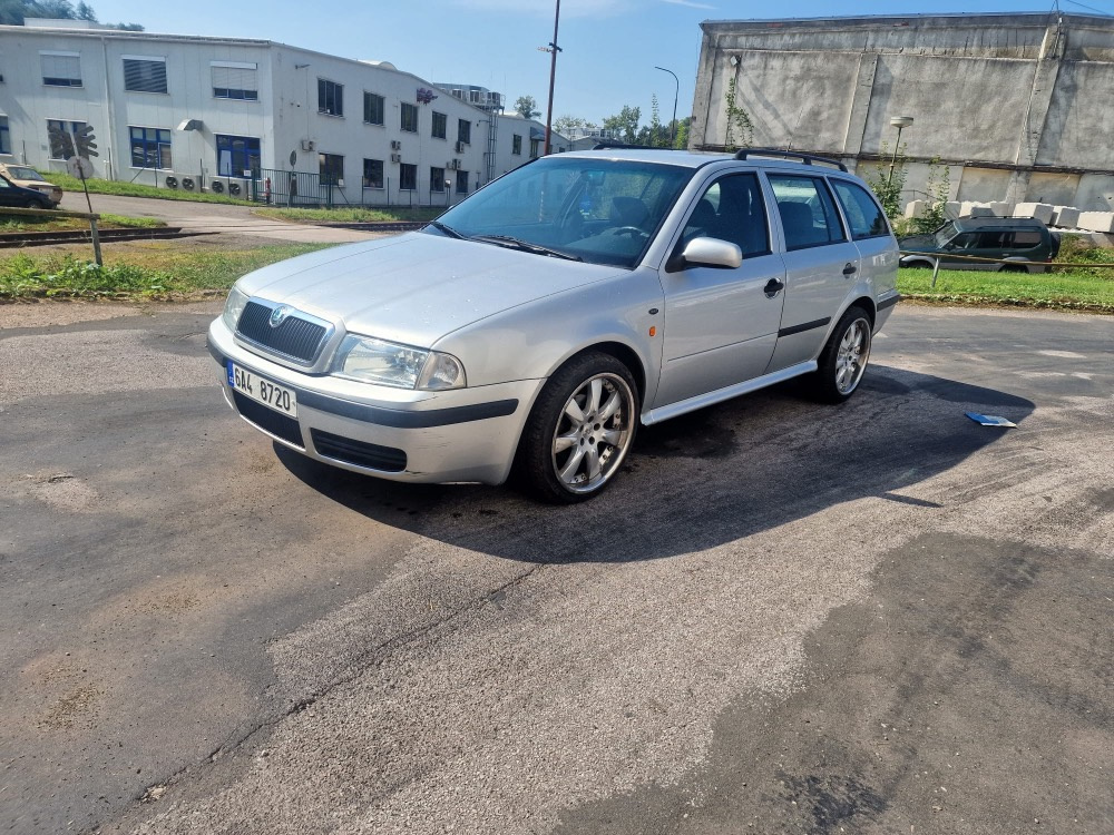 Škoda octavia 1.9tdi combi 66kw, r.v 1999