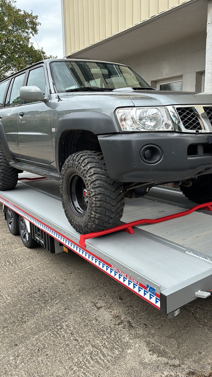 Nissan Patrol GU4 3.0 Commonrail  2010 Servisní knižka