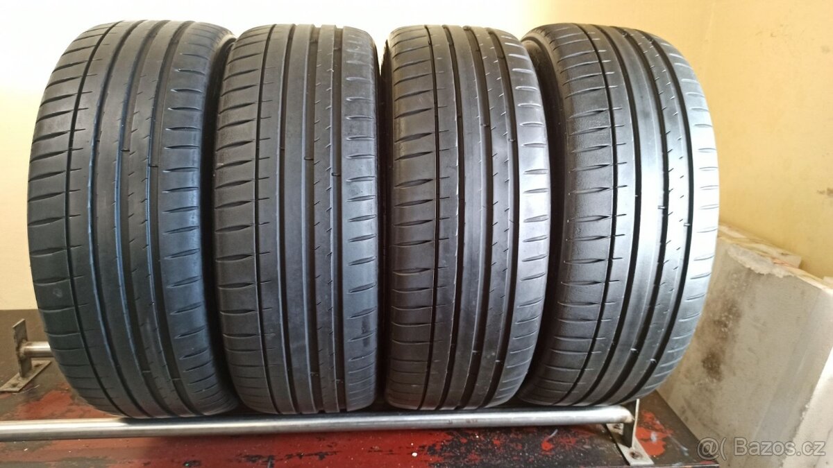 Michelin 225/45 R19 96W 5-6mm