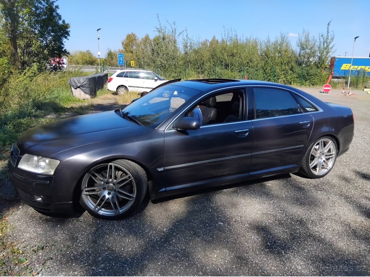 Audi A 8