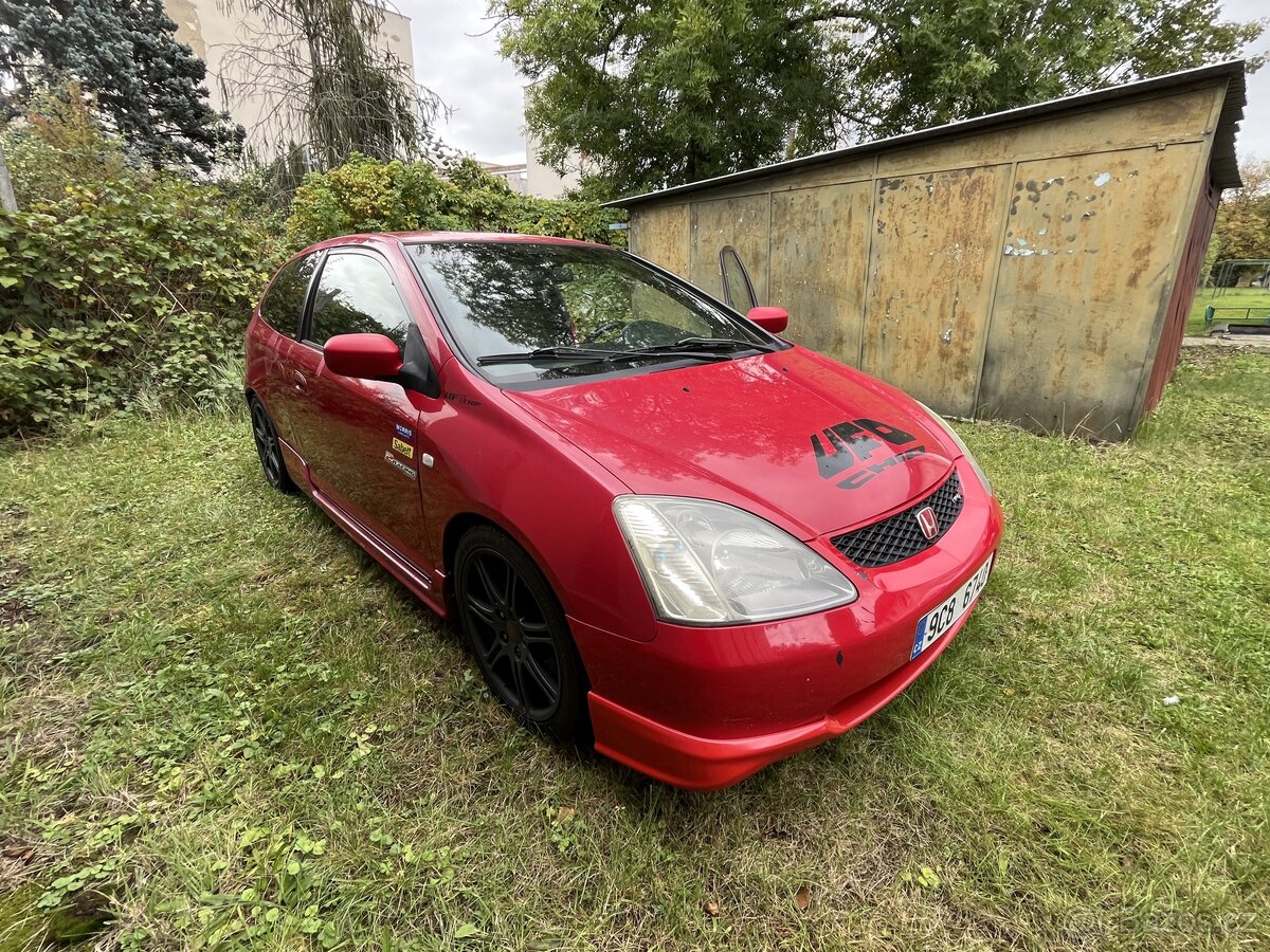 Honda Civic EP3 TypeR s rámem