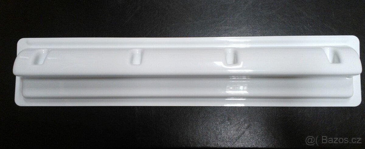 Úchyt solárního panelu PVC 55cm nebo 68 cm