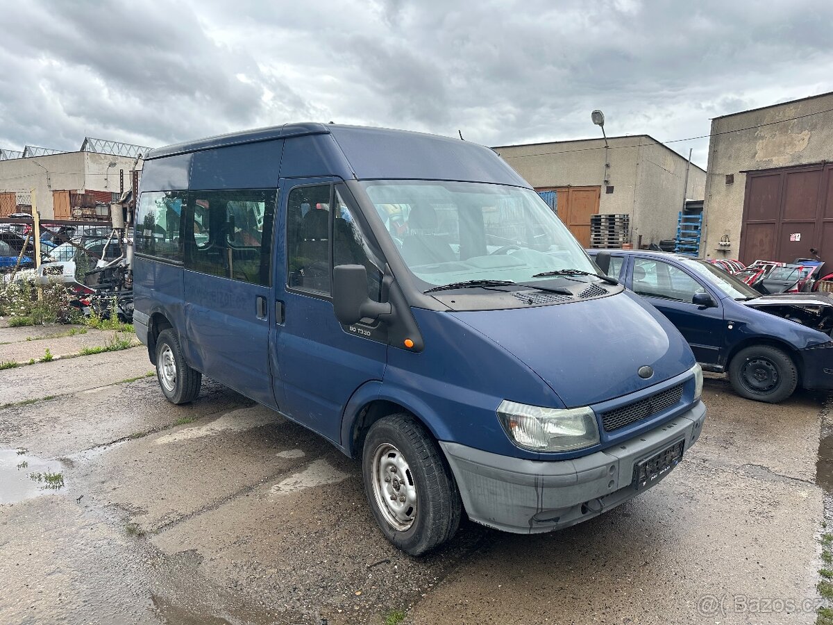 Ford Transit na náhradní díly. Cokoli dohodou