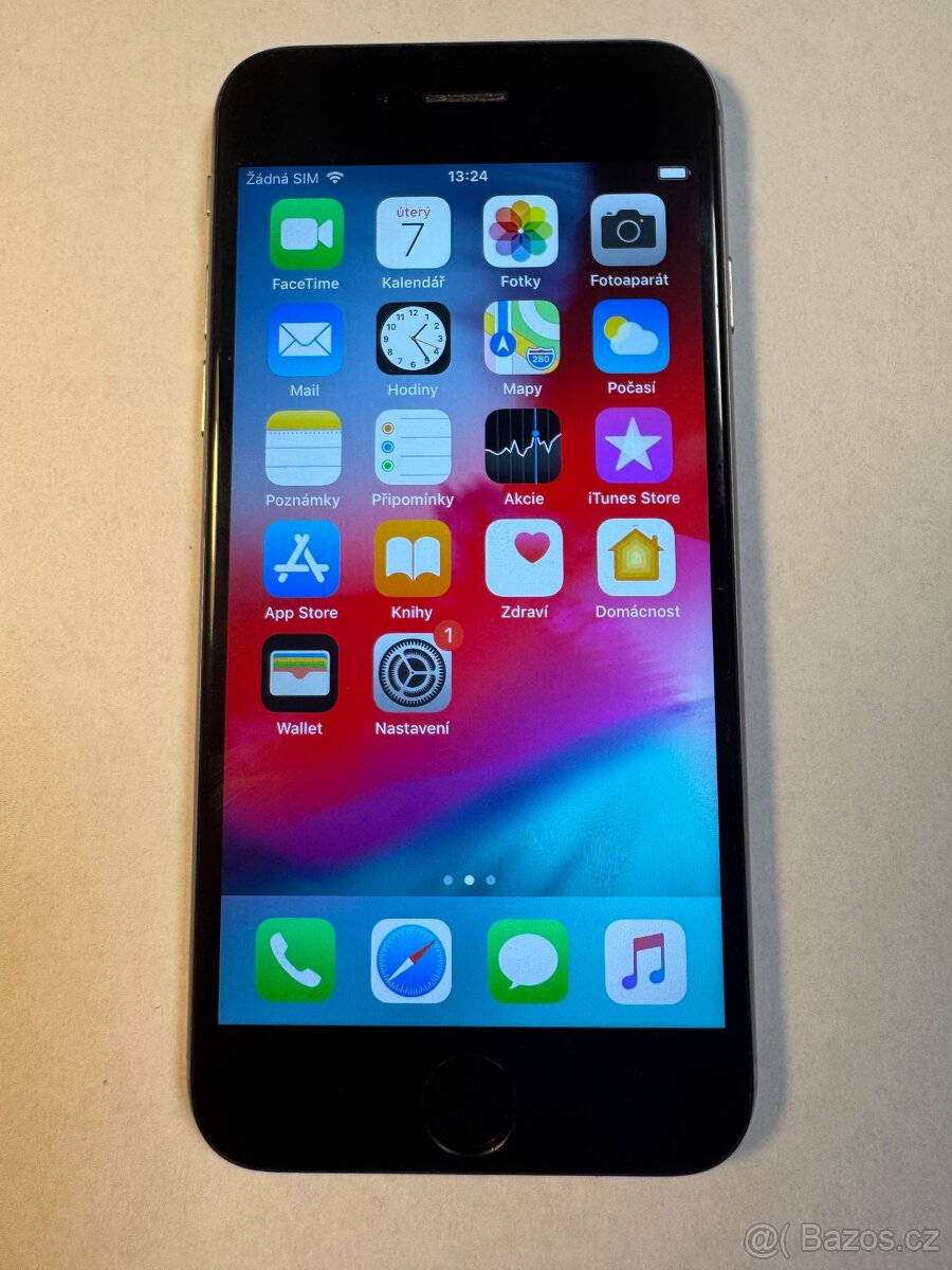 Apple iPhone 6 64gb kondice baterie 100% s kabelem  Cena 139