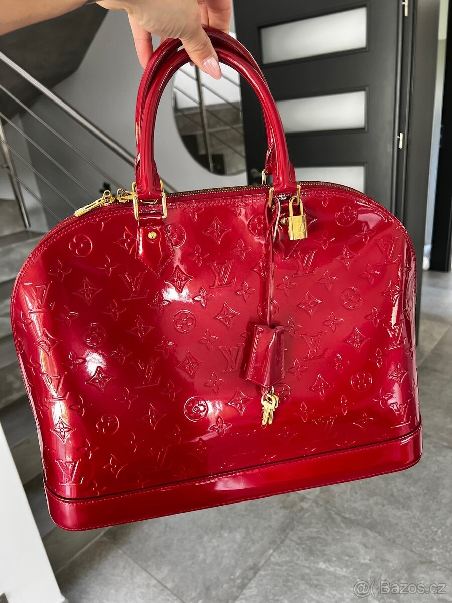 Louis Vuitton Alma gm vernis kůže