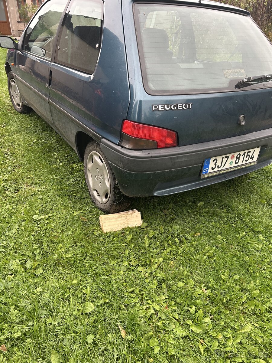 Peugeot 106