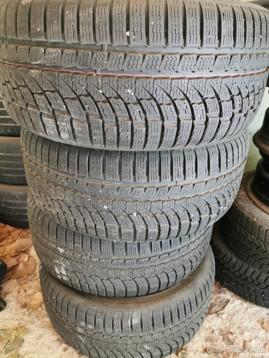 245/40 r18 zimní