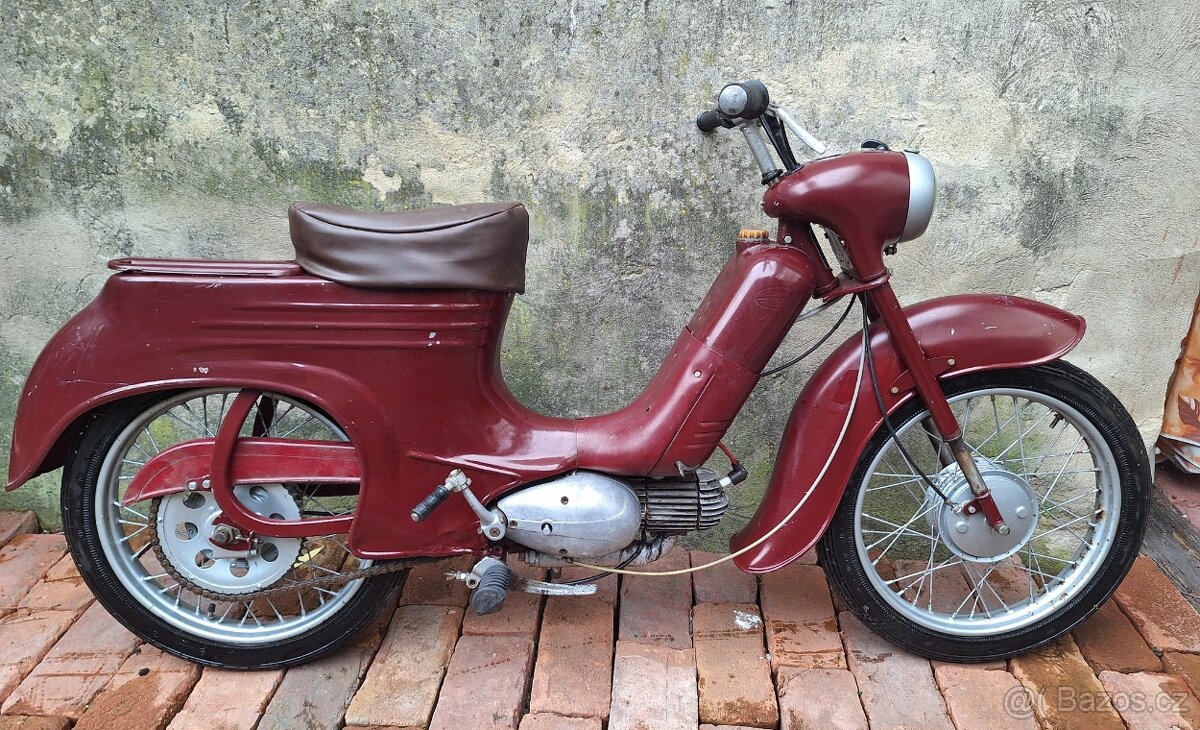 Jawa 555 Pionýr s TP