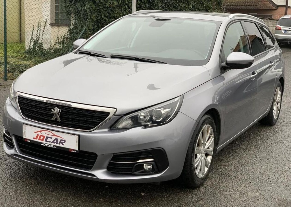 Peugeot 308 1.5 HDi STYLE NAVI TEMPOMAT manuál 75 kw