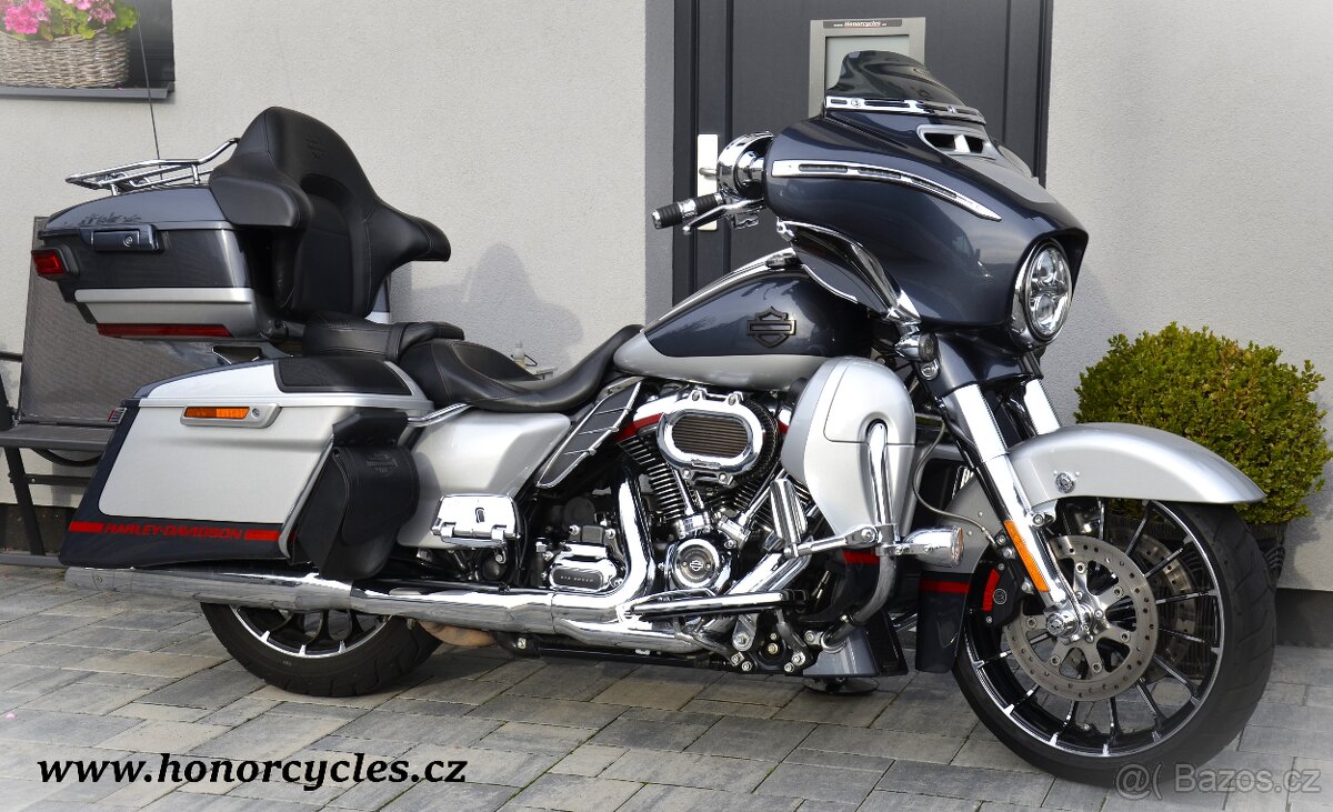 Harley Davidson FLHXSE Street Glide CVO 117   CZ původ